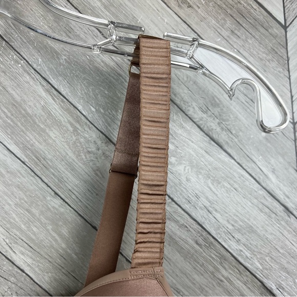 24/7 Classic T-Shirt Bra 42E - Picture 12 of 14